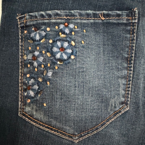 Vintage America Blues Boho Skinny Embroidered Jean. - Picture 4 of 4
